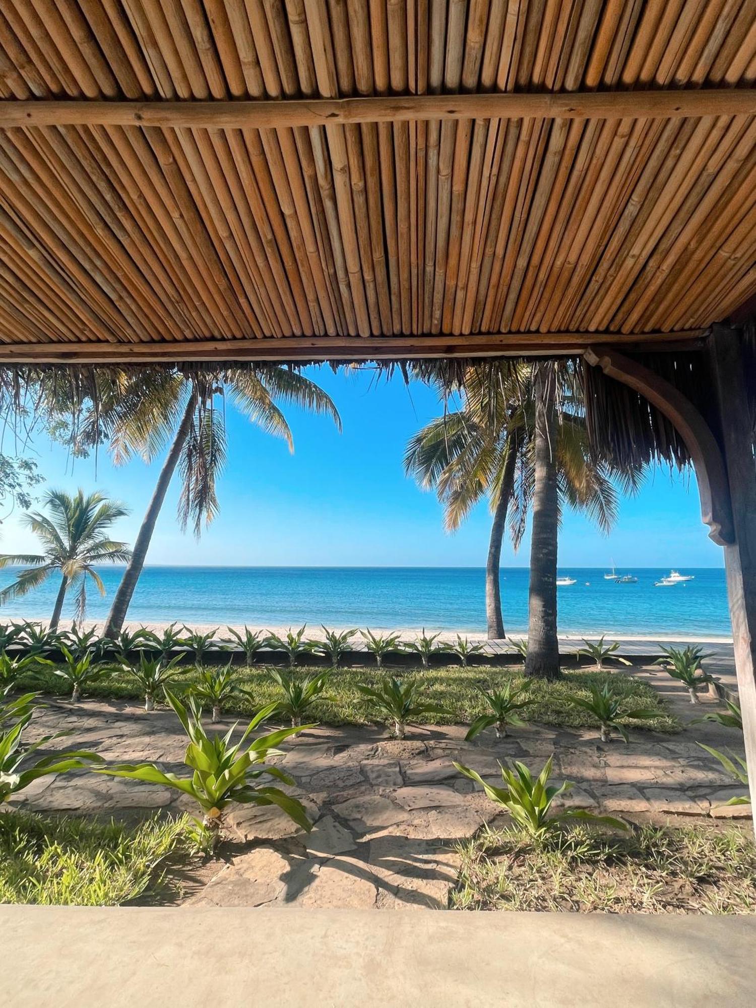 Hotel The Nautilus Pemba Exterior foto